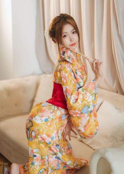 女同伦理片