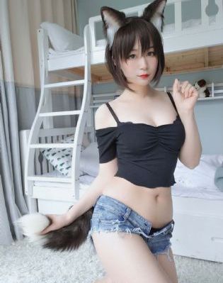 岳母的简介在线观看