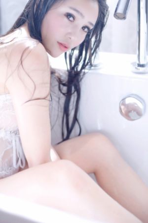 尿在里面h灌尿