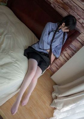 和僧侣交合的