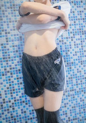 艳鬼狂情