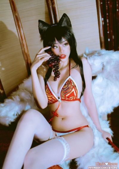 日本三人交xxx69 视频