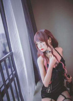 交换工作:漂亮的女性员工