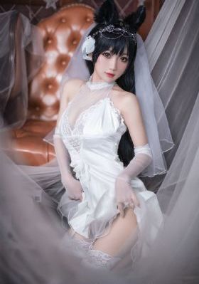 跨下新婚美妇
